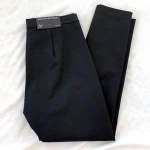 NWT. Banana Republic black slacks. High rise, fitted leg, ankle length. Size 6P